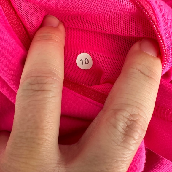 Lululemon Forme Jacket - Picture 3 of 14